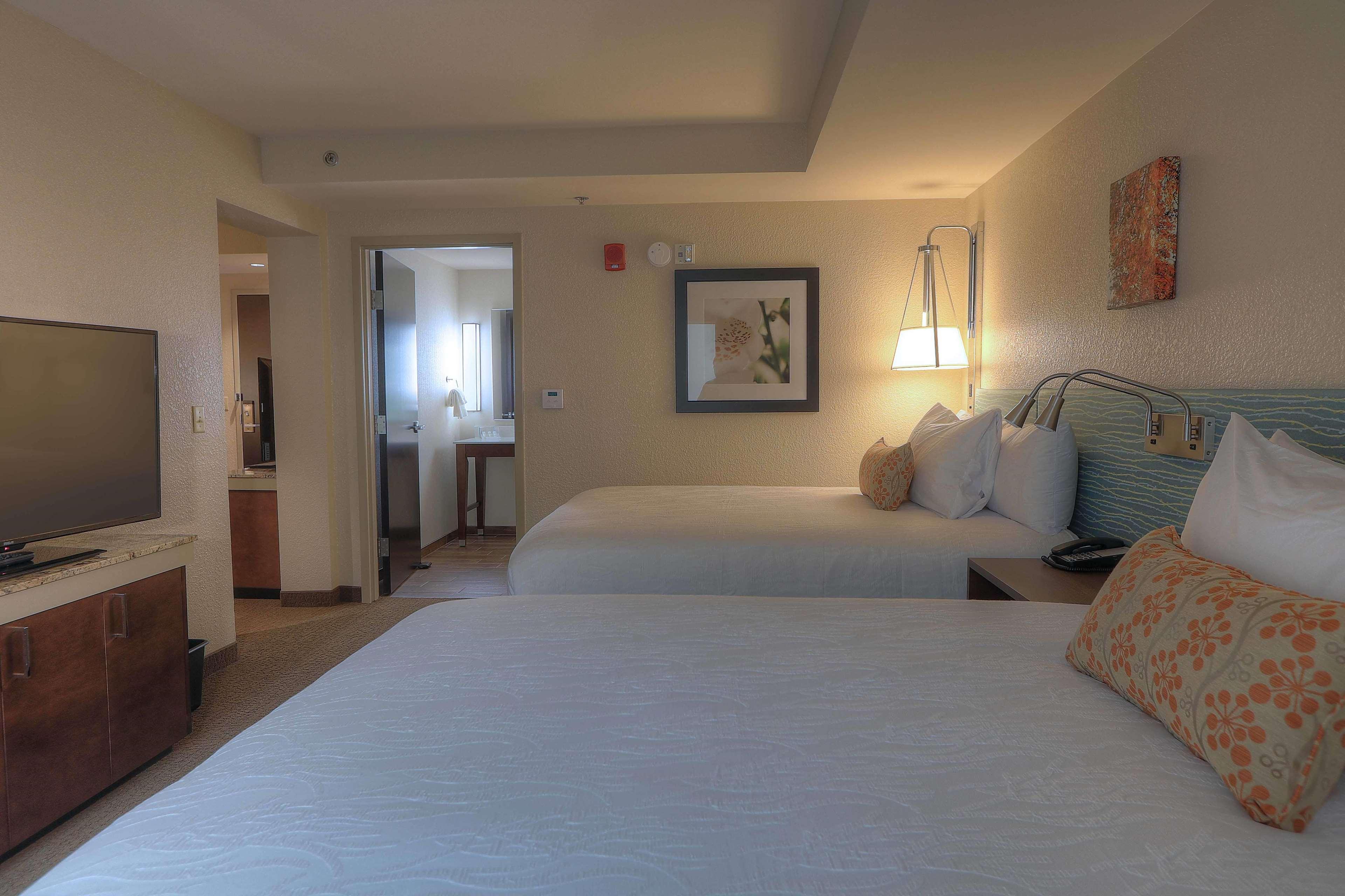 Hilton Garden Inn Пиджен-Фордж Экстерьер фото